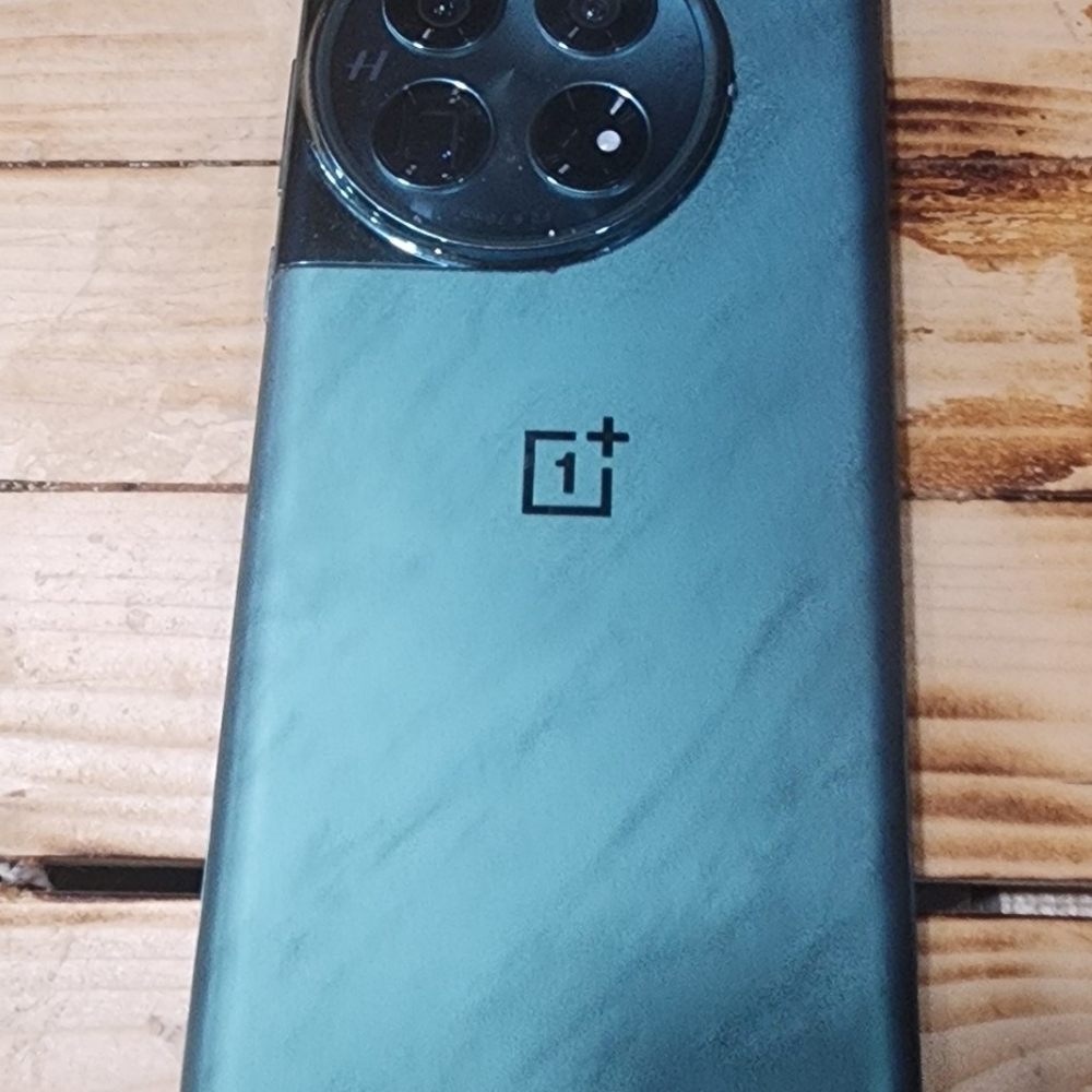 OnePlus 12 5G - Picture 3 of 9